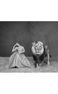 Tyler Shields, The Lady and The Lion, 2019