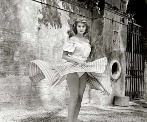 Ormond Gigli, Sophia Loren, Twirling Skire, Rome, 1955