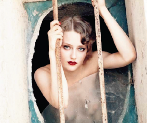 Ellen von Unwerth, Untitled, 2002