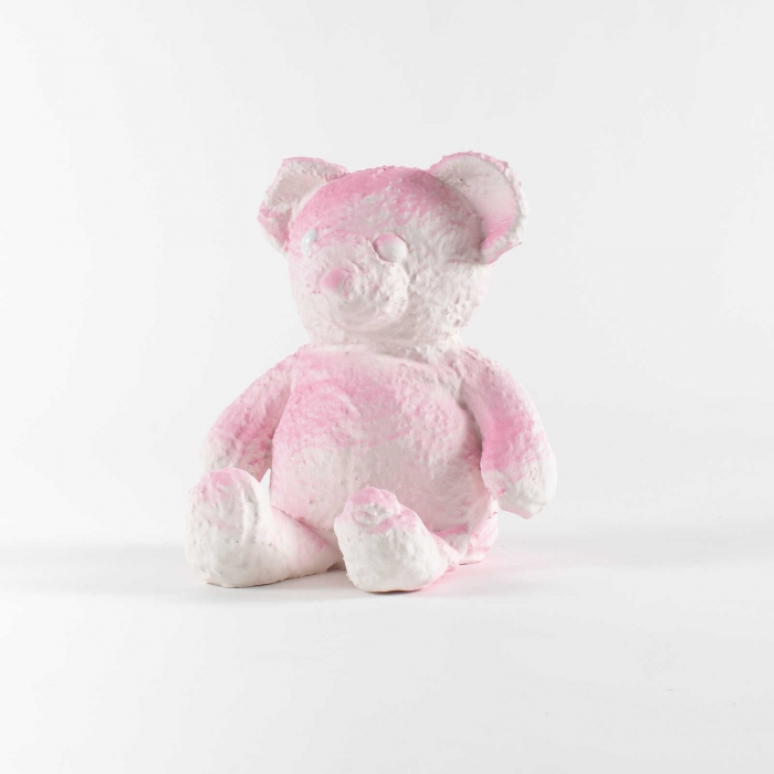 Daniel Arsham, Cracked Bear (Pink), 2019