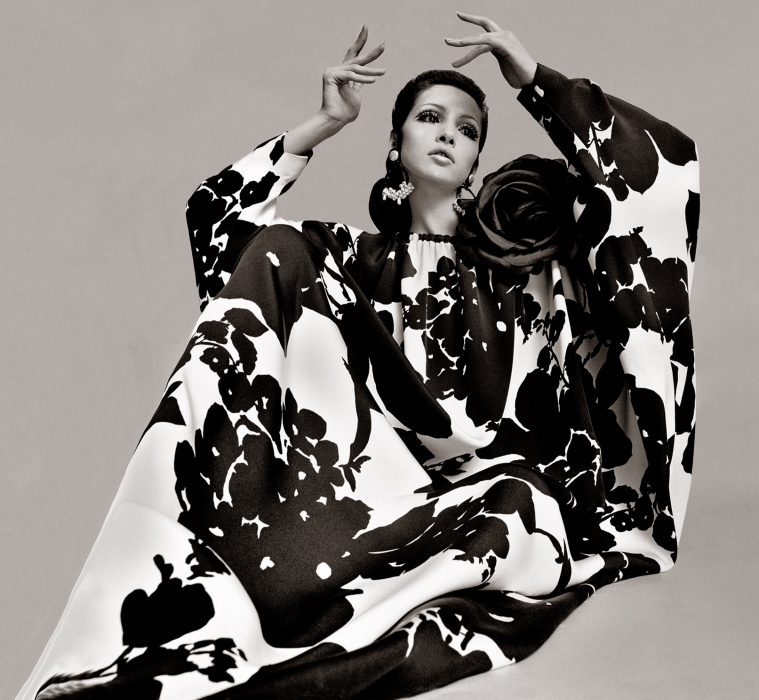 Neal Barr, Cathee Dahmen in Balenciaga, Paris, 1968