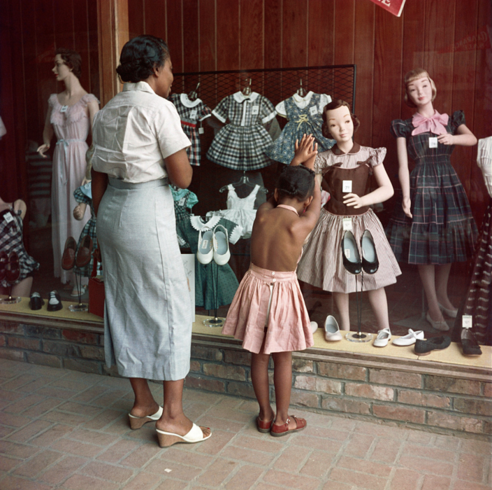 Gordon Parks, Untitled (Mobile, Alabama), 1956