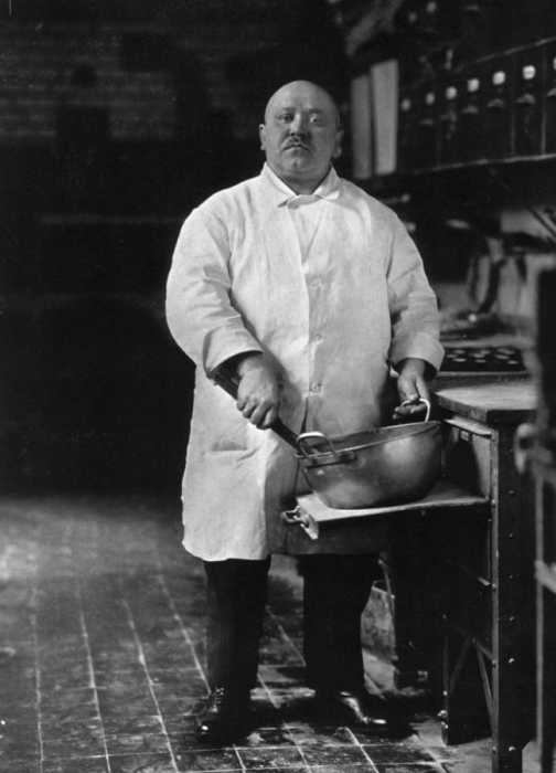 August Sander, Pastrycook