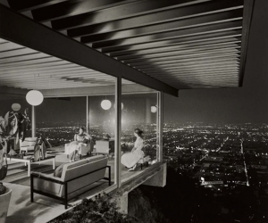 Julius Shulman, Case Study House #22, Pierre Koenig, Los Angeles, California 1960 (printed 1990)